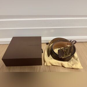 Louis Vuitton Belt - Size 90, Used with Tags